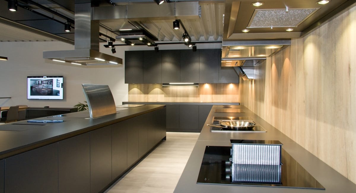 VELKOOBCHOD SPOTŘEBIČŮ